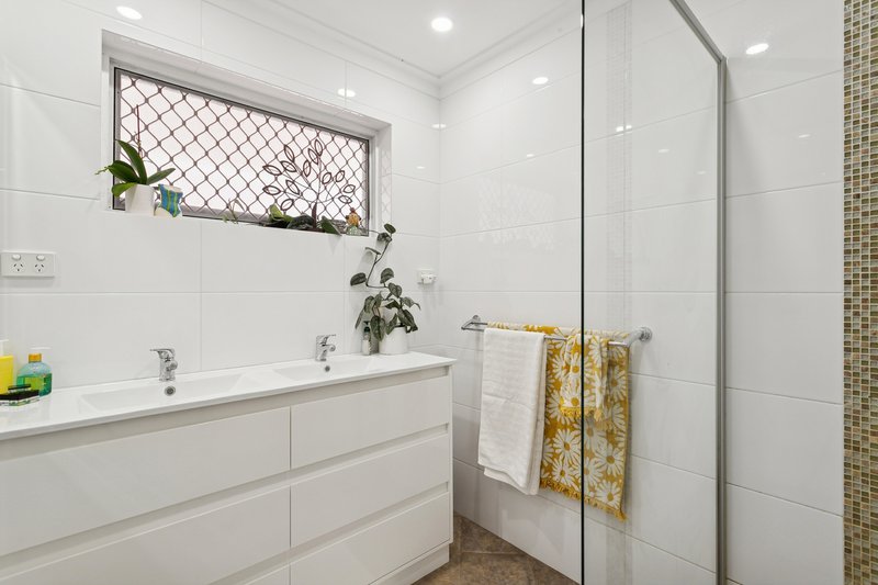 Photo - 58a Brompton Road, Wembley Downs WA 6019 - Image 14
