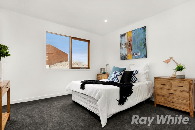 Photo - 58A Cassels Road, Brunswick VIC 3056 - Image 8