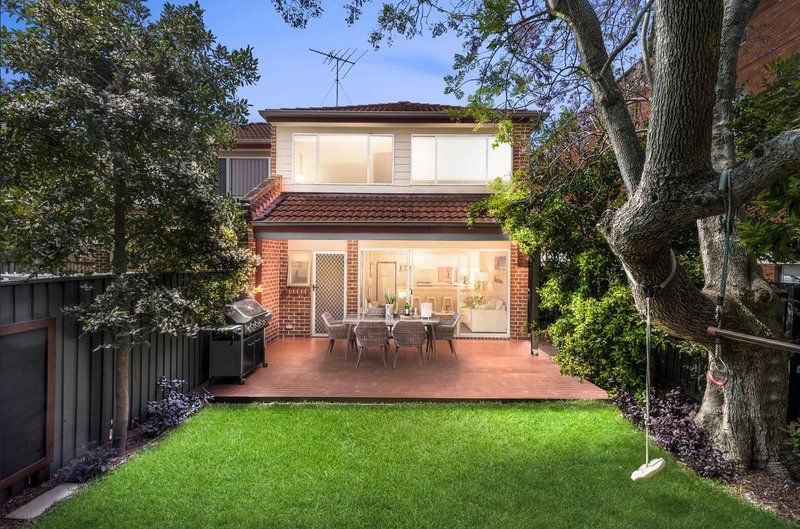 Photo - 58A Wyadra Avenue, Freshwater NSW 2096 - Image 1