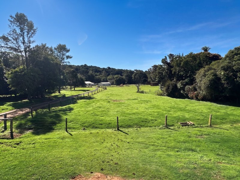 Photo - 58B Pelling Close, Jaggan QLD 4885 - Image 2