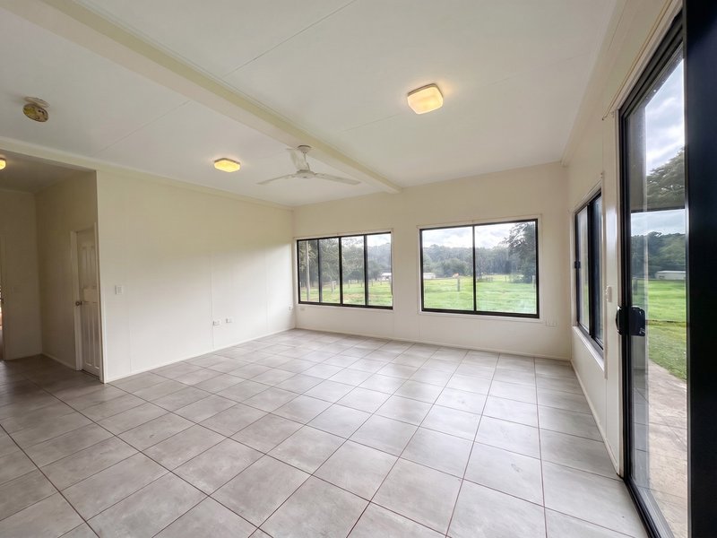 Photo - 58B Pelling Close, Jaggan QLD 4885 - Image 8