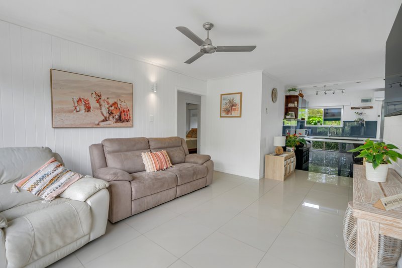 5/9-11 Bouganvillea Street, Holloways Beach QLD 4878