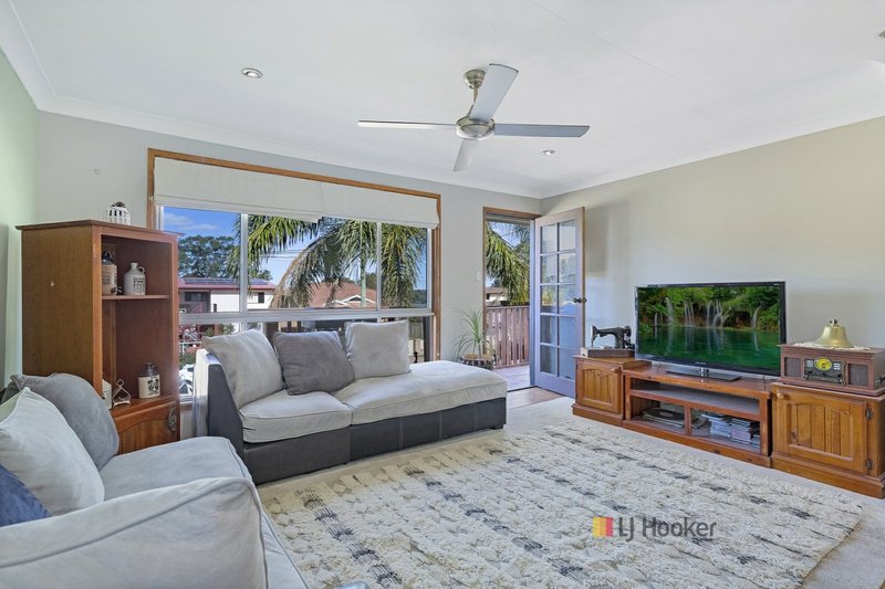 Photo - 59 Anita Avenue, Lake Munmorah NSW 2259 - Image 11