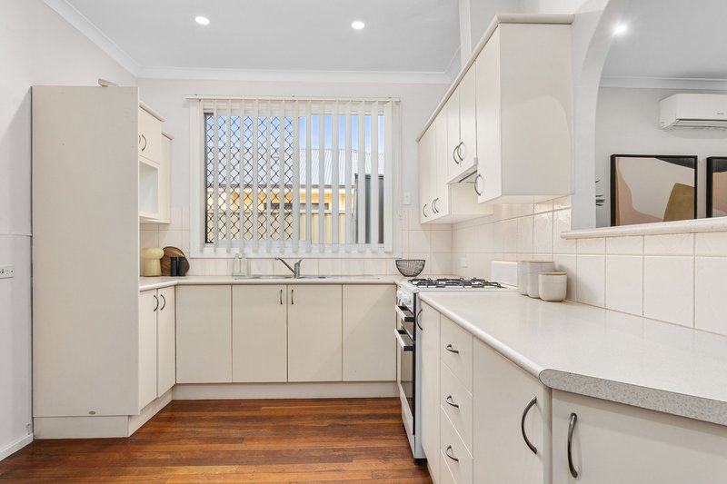 Photo - 59 Archidamus Road, Coolbellup WA 6163 - Image 6