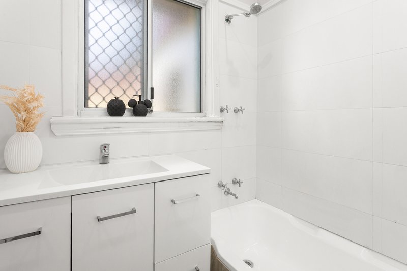 Photo - 59 Archidamus Road, Coolbellup WA 6163 - Image 14