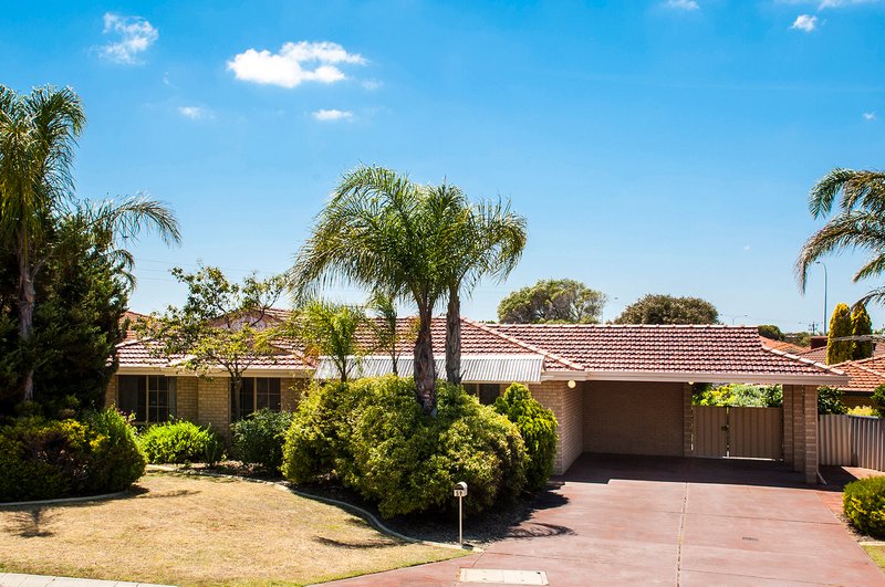 Photo - 59 Ardrossan Loop, Kingsley WA 6026 - Image 2