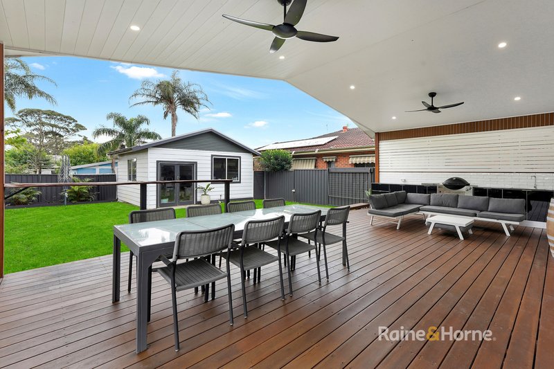 Photo - 59 Australia Avenue, Umina Beach NSW 2257 - Image 2