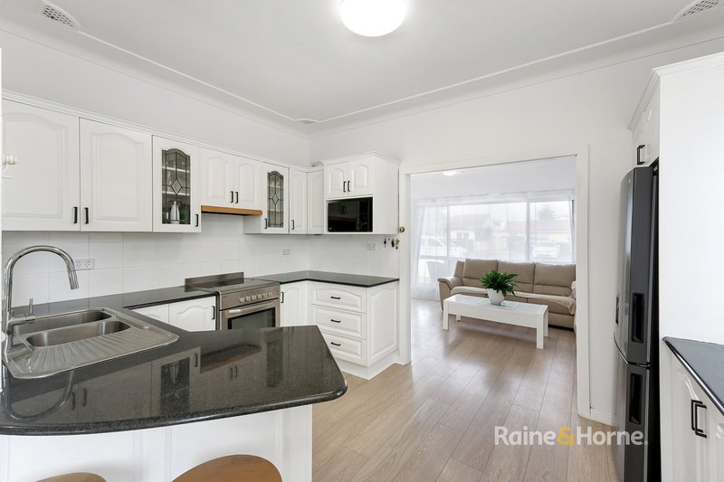 Photo - 59 Australia Avenue, Umina Beach NSW 2257 - Image 6