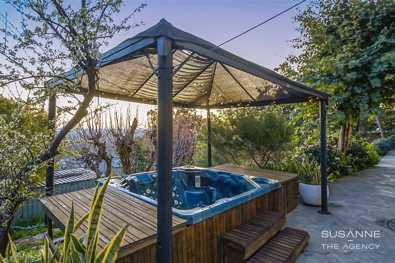 Photo - 59 Basildon Road, Lesmurdie WA 6076 - Image 21