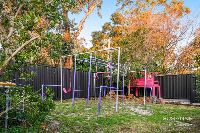 Photo - 59 Basildon Road, Lesmurdie WA 6076 - Image 33