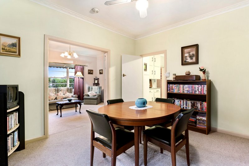 Photo - 59 Beauford Street, Huntingdale VIC 3166 - Image 4