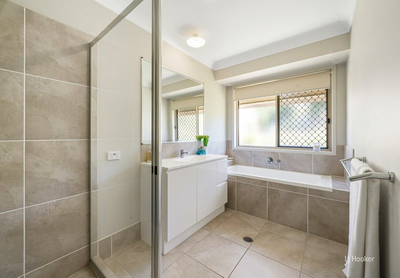 Photo - 59 Bellambi Street, Toogoolawah QLD 4313 - Image 18