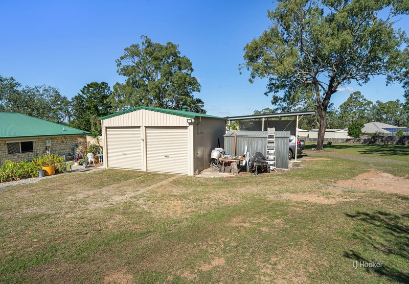 Photo - 59 Bellambi Street, Toogoolawah QLD 4313 - Image 25