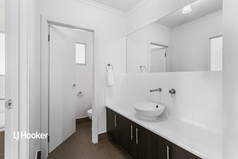 Photo - 59 Bimini Crescent, Mawson Lakes SA 5095 - Image 14