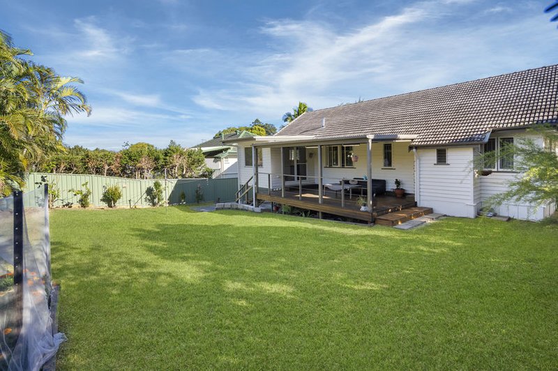 Photo - 59 Binya Street, Holland Park QLD 4121 - Image 16