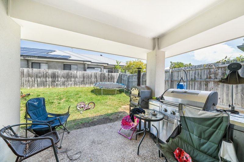 Photo - 59 Birkdale Circuit, North Lakes QLD 4509 - Image 11