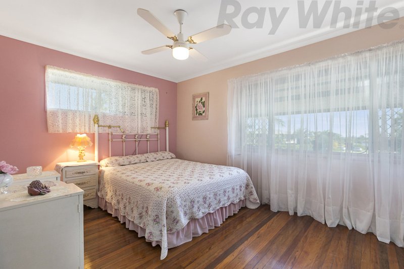 Photo - 59 Bluebell Street, Alexandra Hills QLD 4161 - Image 6