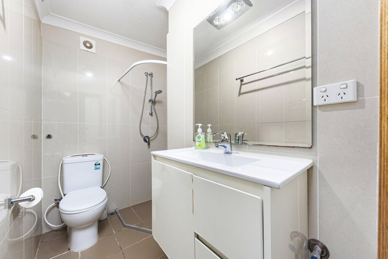 Photo - 59 Bold Street, Cabramatta West NSW 2166 - Image 4