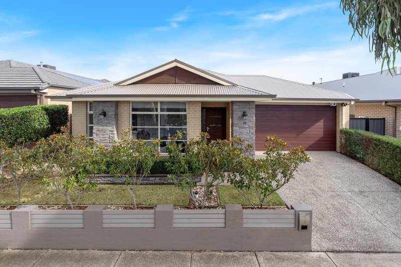Photo - 59 Brentwick Drive, Craigieburn VIC 3064 - Image 2