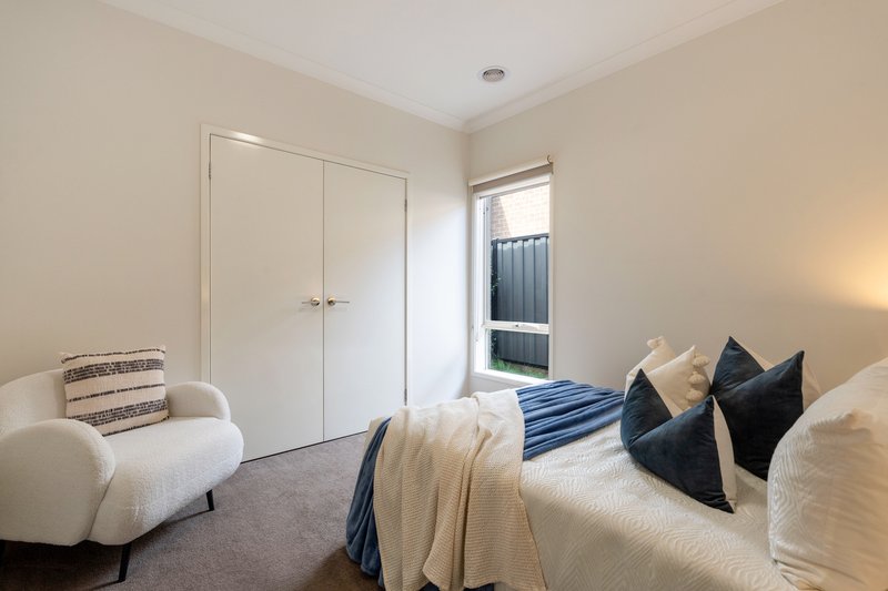 Photo - 59 Brentwick Drive, Craigieburn VIC 3064 - Image 17