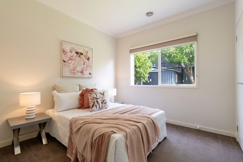 Photo - 59 Brentwick Drive, Craigieburn VIC 3064 - Image 21
