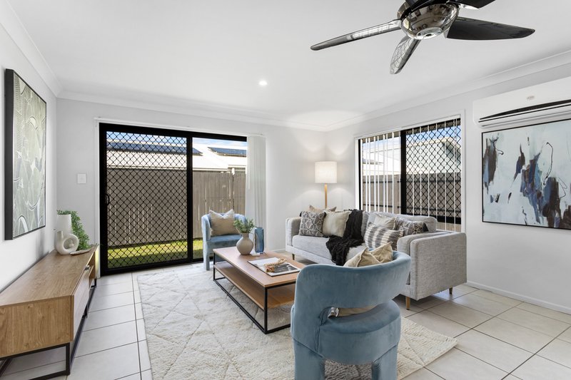 Photo - 59 Brisbane Crescent, Deception Bay QLD 4508 - Image 3