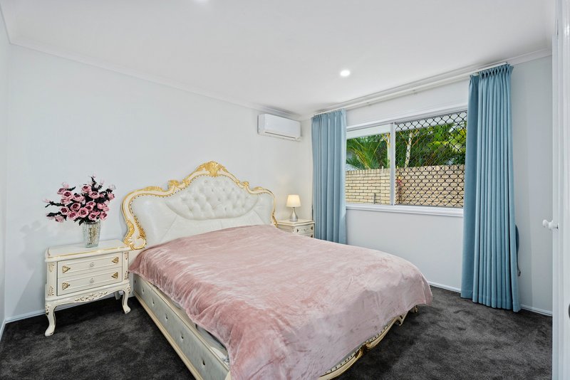 Photo - 59 Cabana Boulevard, Benowa Waters QLD 4217 - Image 14