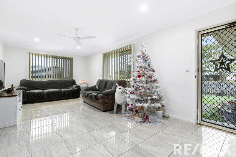 Photo - 59 Caddy Avenue, Urraween QLD 4655 - Image 3