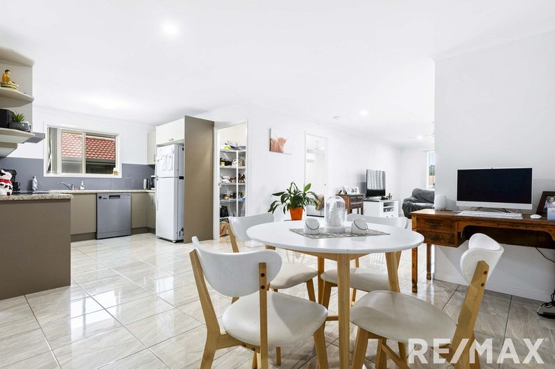 Photo - 59 Caddy Avenue, Urraween QLD 4655 - Image 6