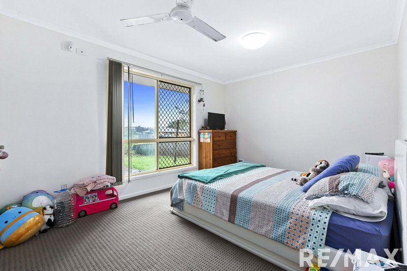 Photo - 59 Caddy Avenue, Urraween QLD 4655 - Image 9