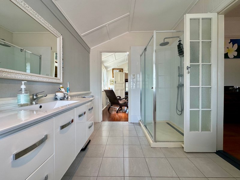 Photo - 59 Canning Street, The Range QLD 4700 - Image 6