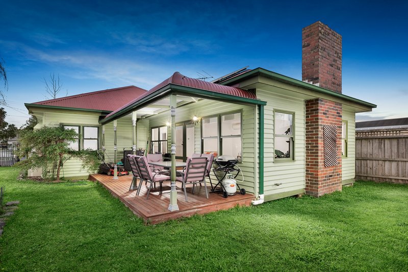 Photo - 59 Carmichael Road, Oakleigh East VIC 3166 - Image 8