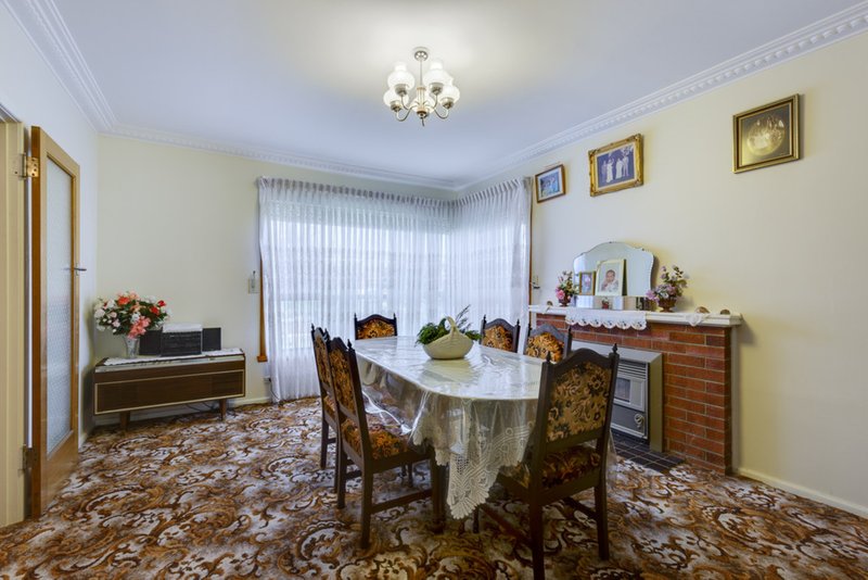 Photo - 59 Cedar Street, Thomastown VIC 3074 - Image 5