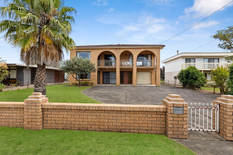 59 Clarke Street, Broulee NSW 2537