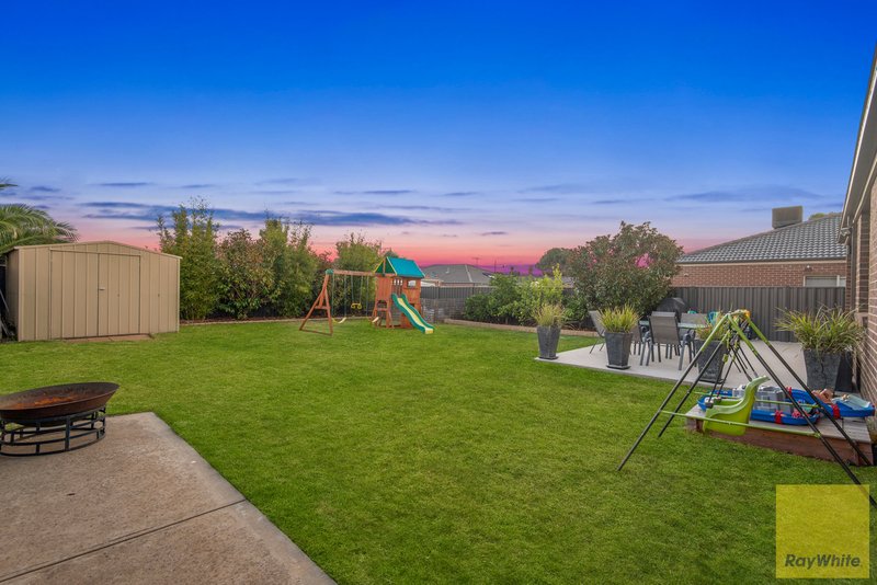 Photo - 59 Cloverdale Road, Tarneit VIC 3029 - Image 17