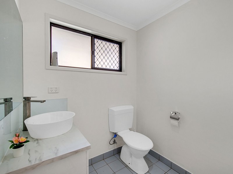 Photo - 5/9 Cognac Court, Kingston QLD 4114 - Image 7