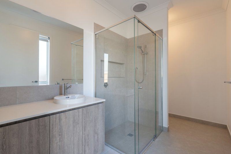 Photo - 59 Compton Promenade, Donnybrook VIC 3064 - Image 19