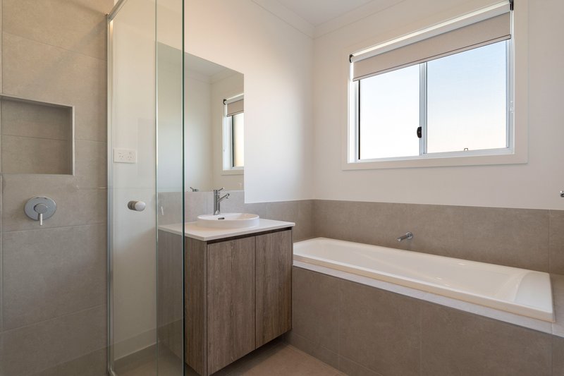 Photo - 59 Compton Promenade, Donnybrook VIC 3064 - Image 23