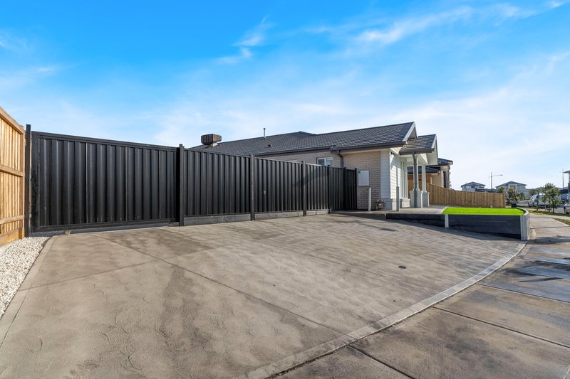 Photo - 59 Compton Promenade, Donnybrook VIC 3064 - Image 26