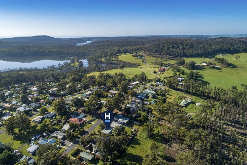 Photo - 59 Cornfield Parade, Fishermans Paradise NSW 2539 - Image 2