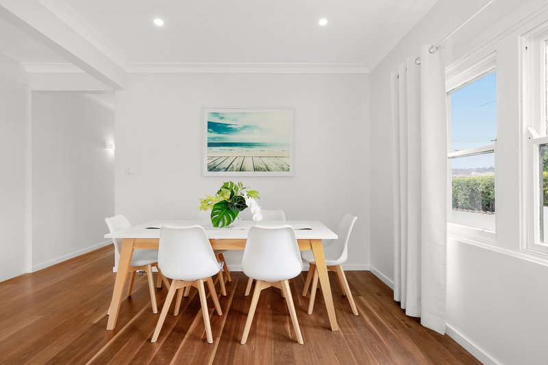 Photo - 59 Corrie Road, North Manly NSW 2100 - Image 3