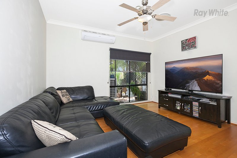 Photo - 59 Cottonwood Circuit, North Lakes QLD 4509 - Image 4