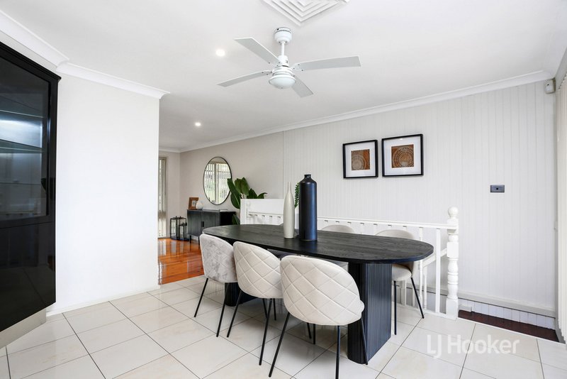 Photo - 59 Cowley Crescent, Prospect NSW 2148 - Image 4