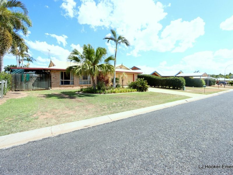 Photo - 59 Crinum Crescent, Emerald QLD 4720 - Image 2