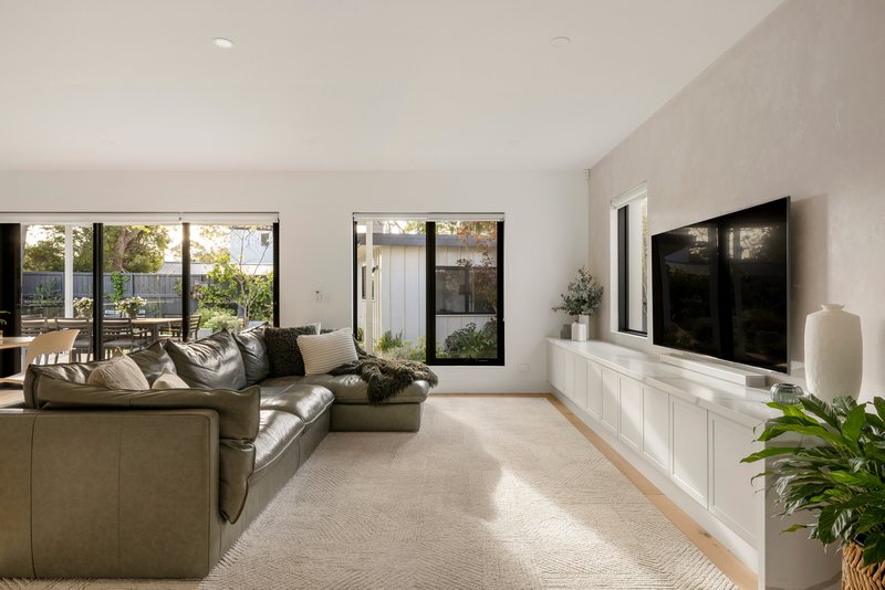 Photo - 59 Cromer Road, Beaumaris VIC 3193 - Image 3