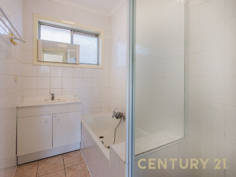 Photo - 5/9 Dalgety Street, Dandenong VIC 3175 - Image 5