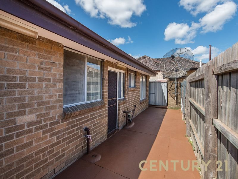 Photo - 5/9 Dalgety Street, Dandenong VIC 3175 - Image 6