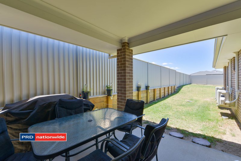 Photo - 59 Denman Avenue, Kootingal NSW 2352 - Image 6