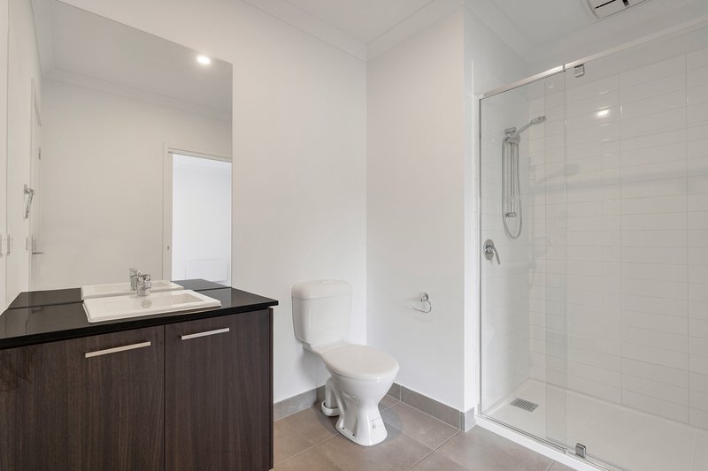 Photo - 59 Dryland Boulevard, Mickleham VIC 3064 - Image 14