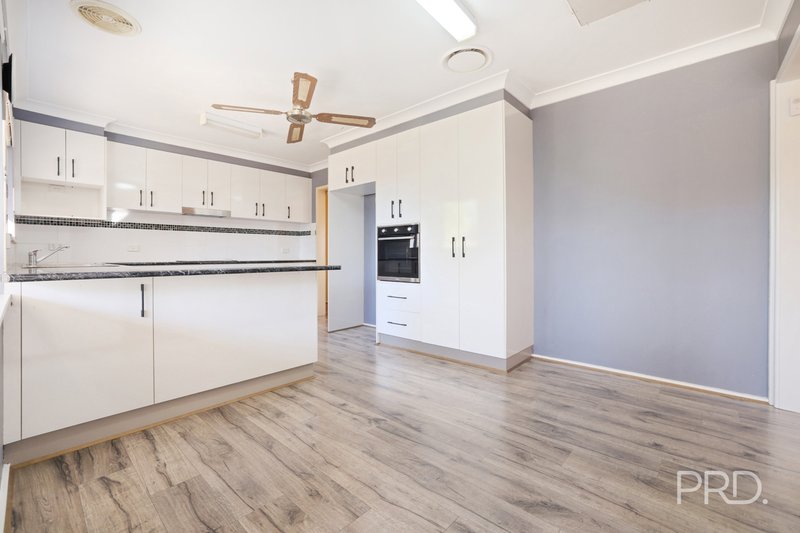 Photo - 59 Garden Street, Tamworth NSW 2340 - Image 11